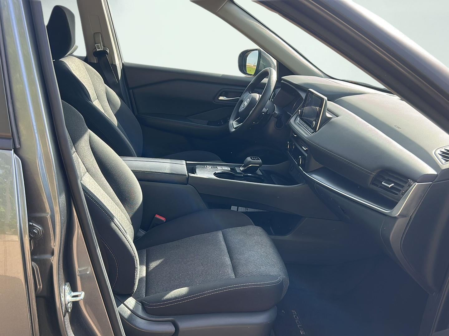 2024 Nissan Rogue SV FWD