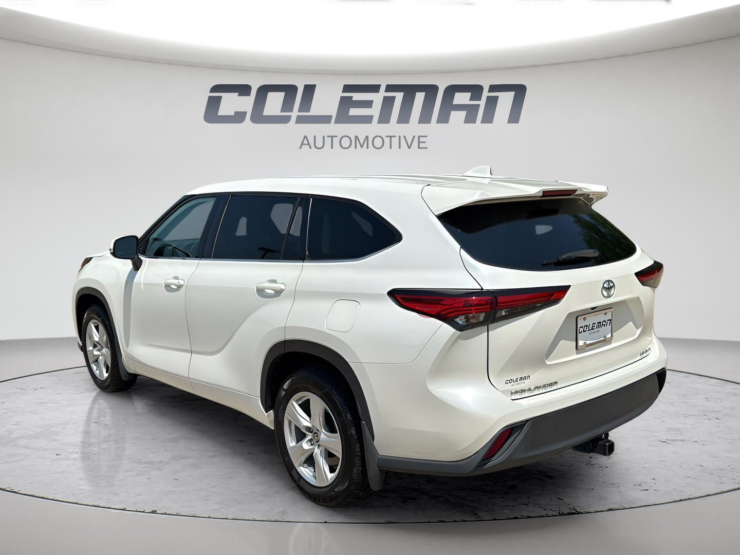 2021 Toyota Highlander LE