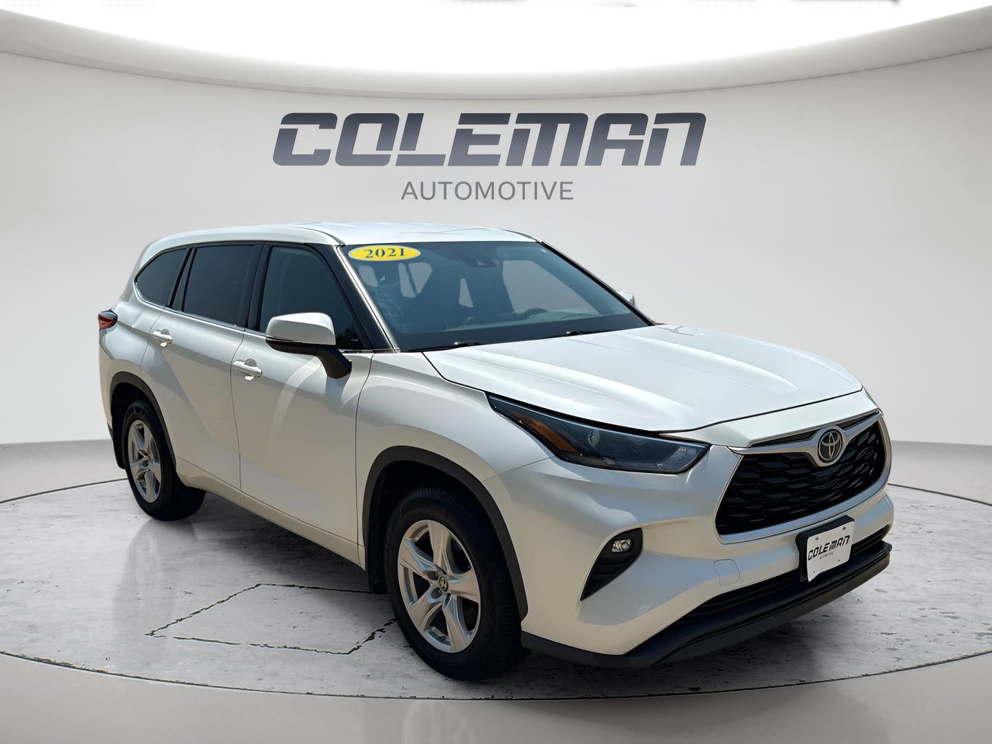2021 Toyota Highlander LE