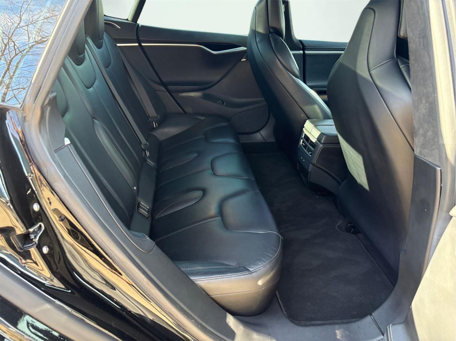 2017 Tesla Model S 90D