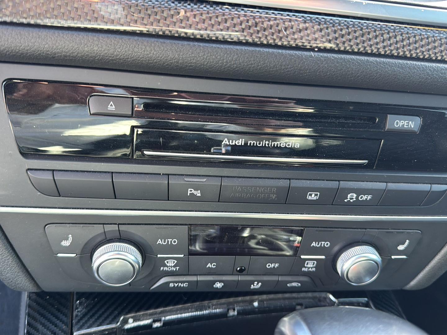 2013 Audi S6 4.0T Prestige