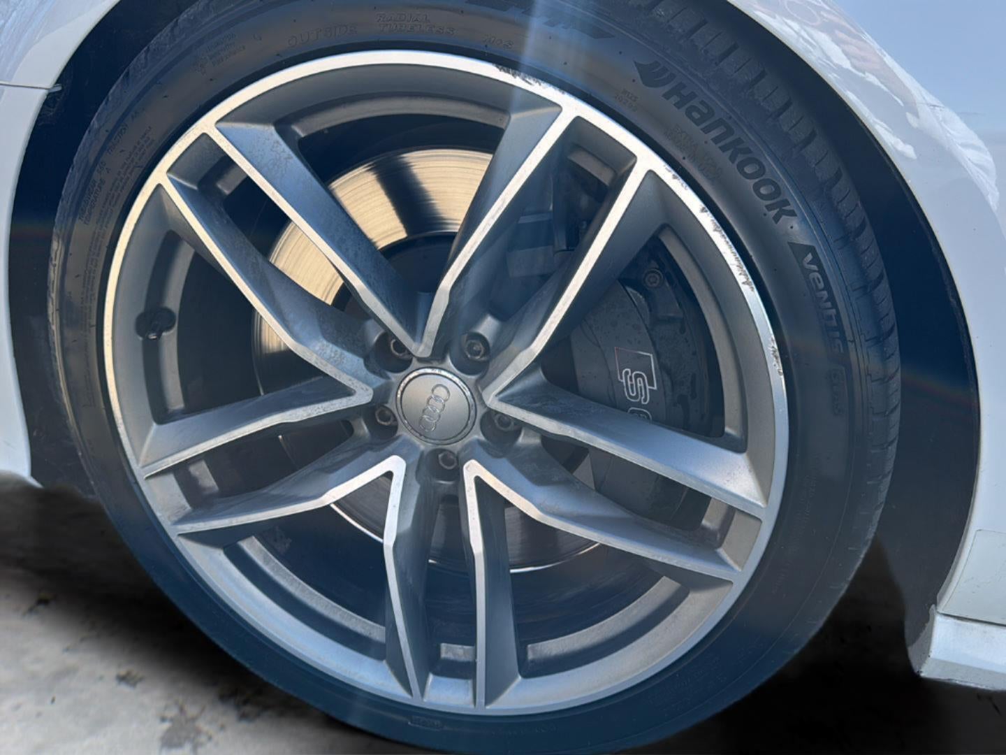 2013 Audi S6 4.0T Prestige