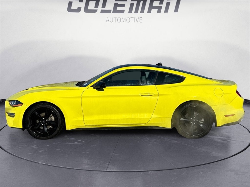 2021 Ford Mustang EcoBoost