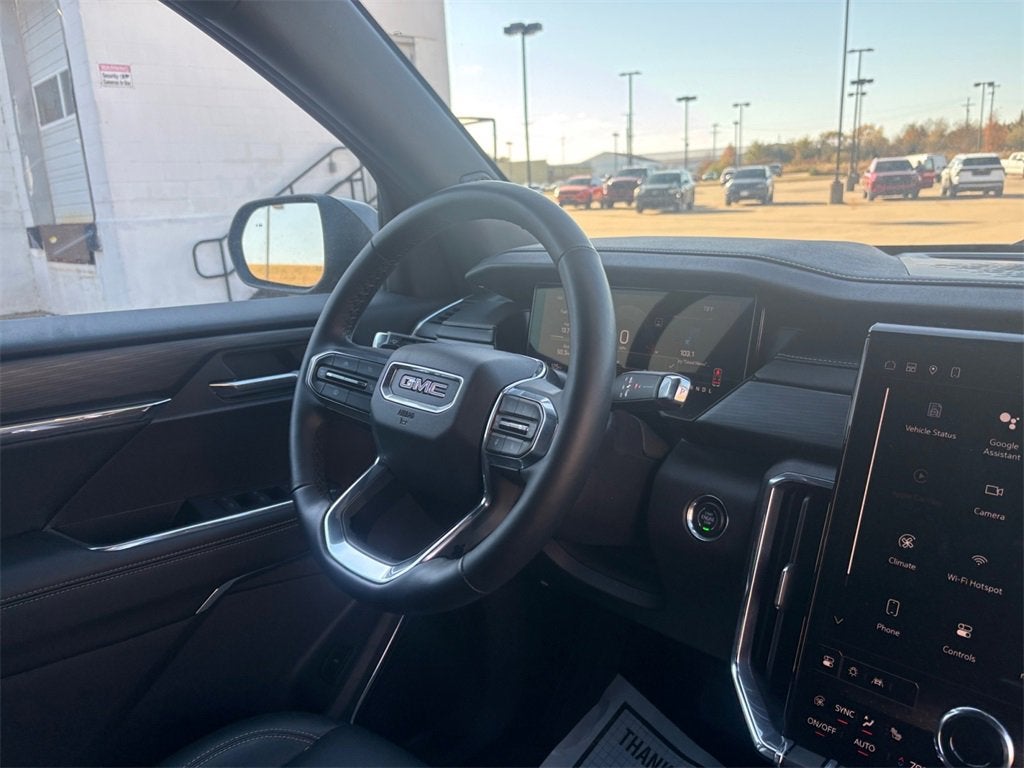 2024 GMC Acadia Elevation