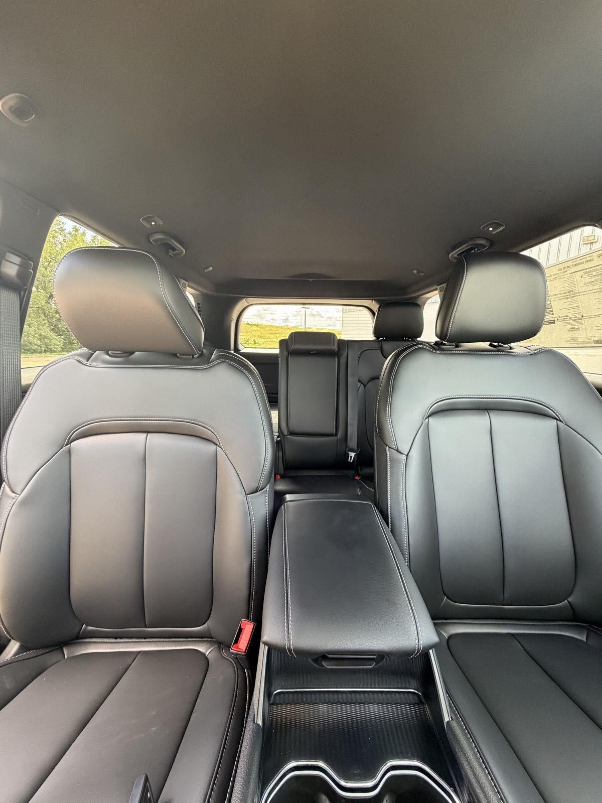 2027 Jeep Grand Cherokee LIMITED 4X4 23