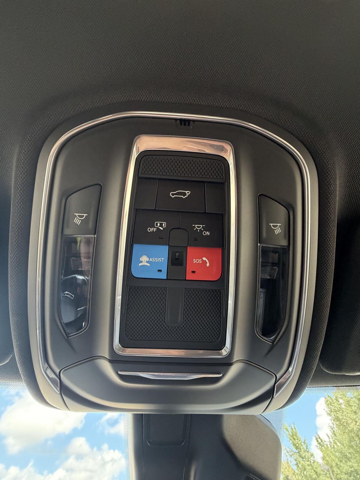 2027 Jeep Grand Cherokee LIMITED 4X4 9