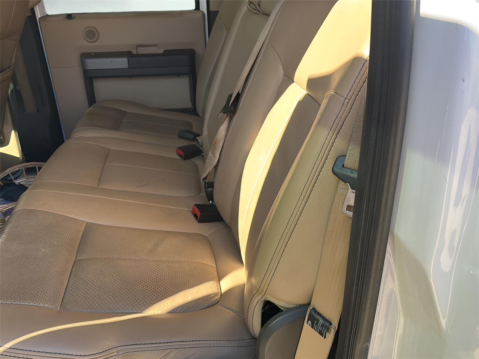 2013 Ford F 250 Lariat 6