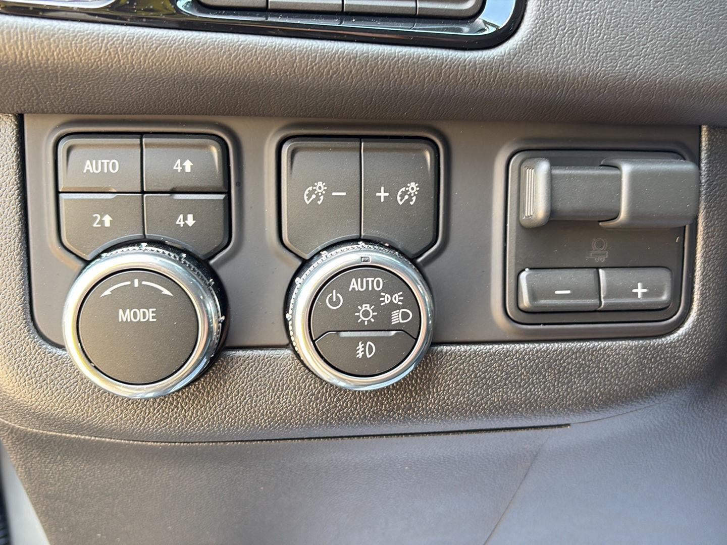 2026 GMC Yukon XL Denali 14