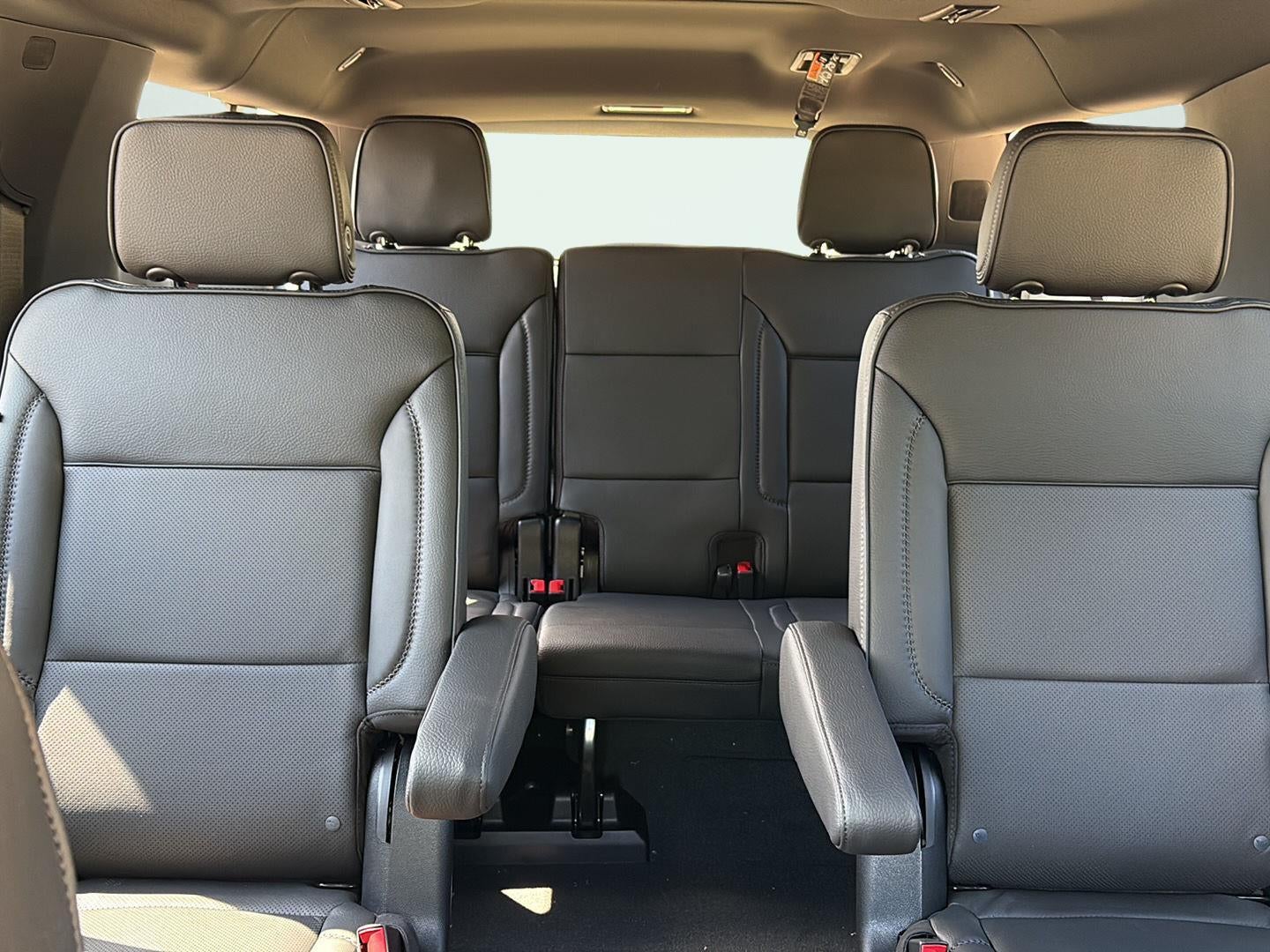 2026 GMC Yukon XL Denali 4