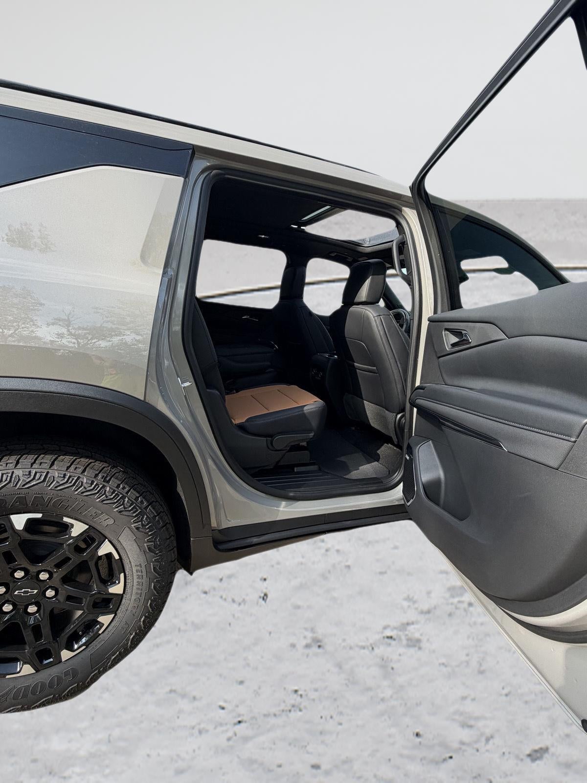 2027 Chevrolet Traverse AWD Z71 15