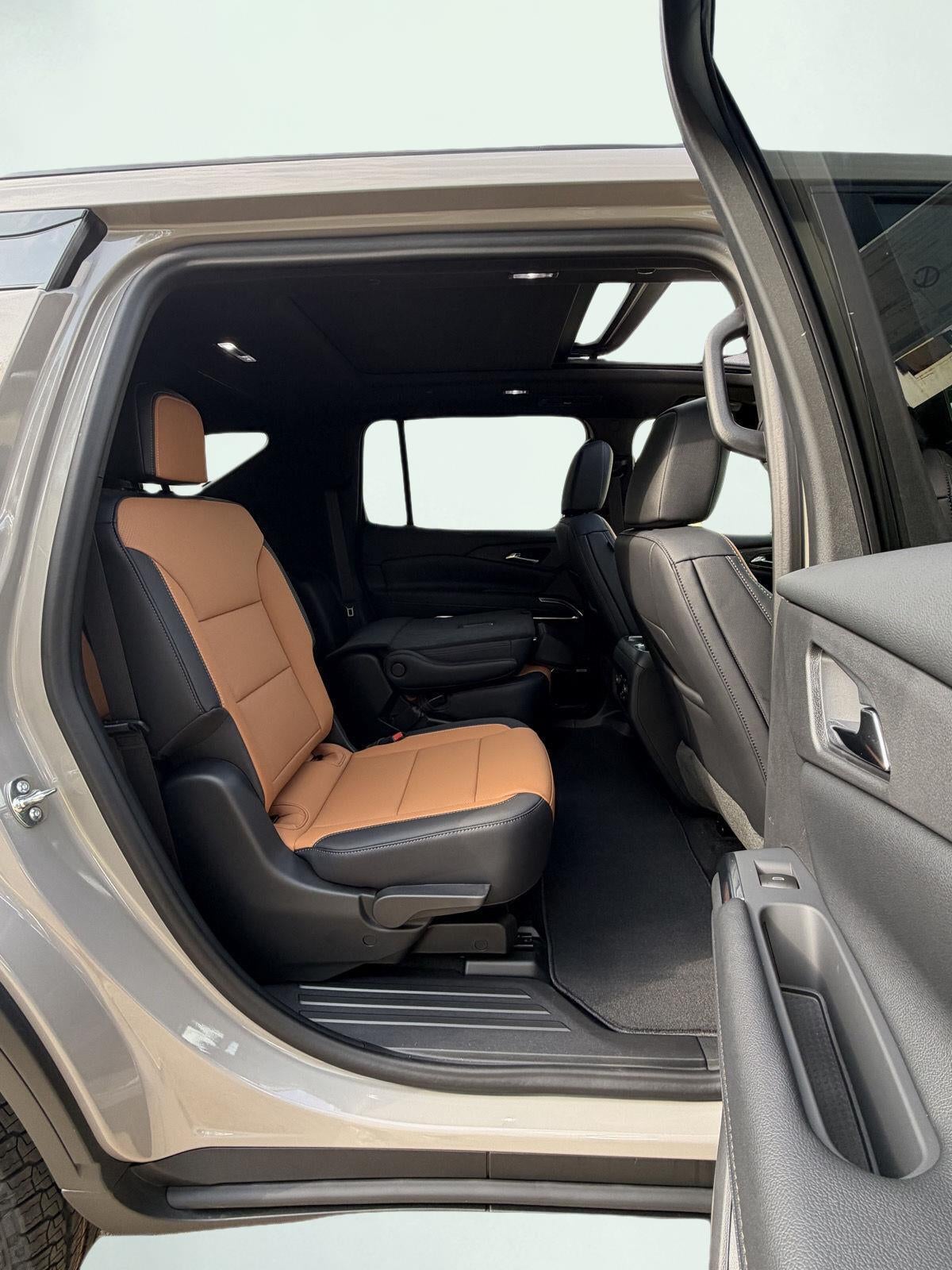 2027 Chevrolet Traverse AWD Z71 16
