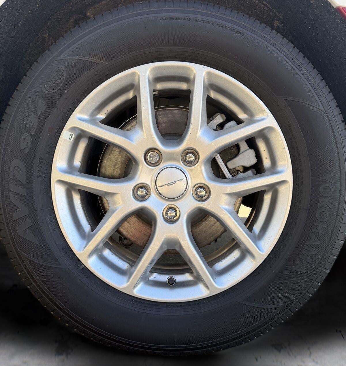 2027 Chrysler PACIFICA SELECT 28