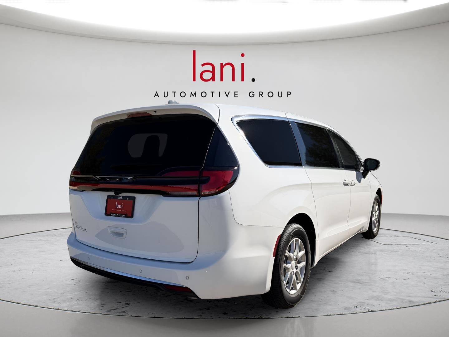 2027 Chrysler PACIFICA SELECT 4