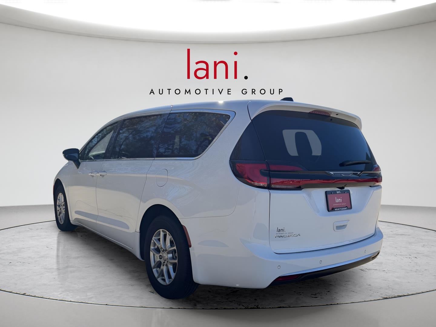 2027 Chrysler PACIFICA SELECT 6