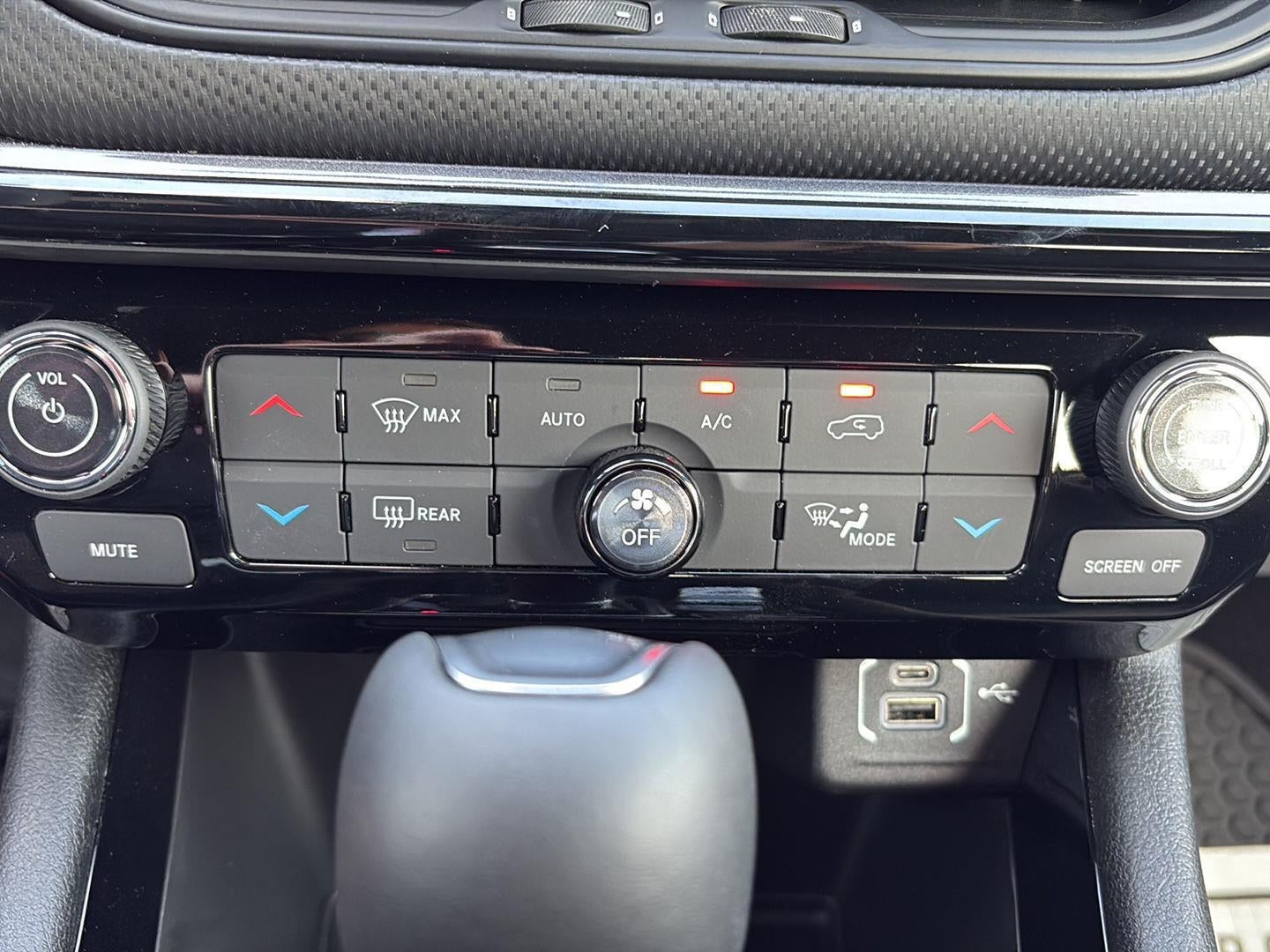 2026 Jeep Compass Latitude Altitude 13