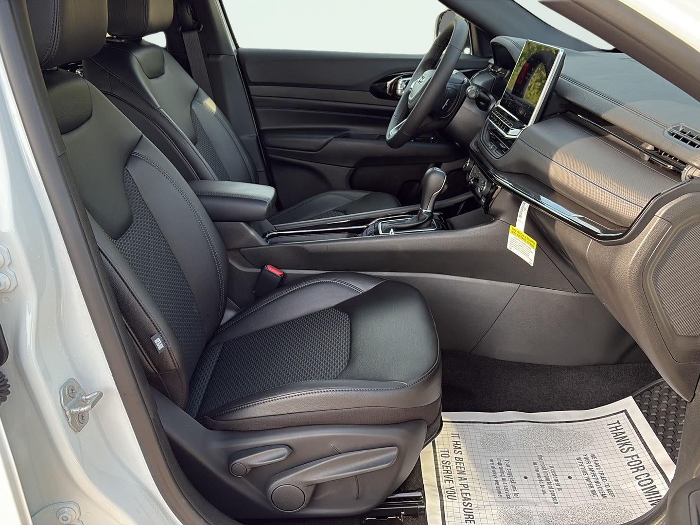 2026 Jeep Compass Latitude Altitude 3
