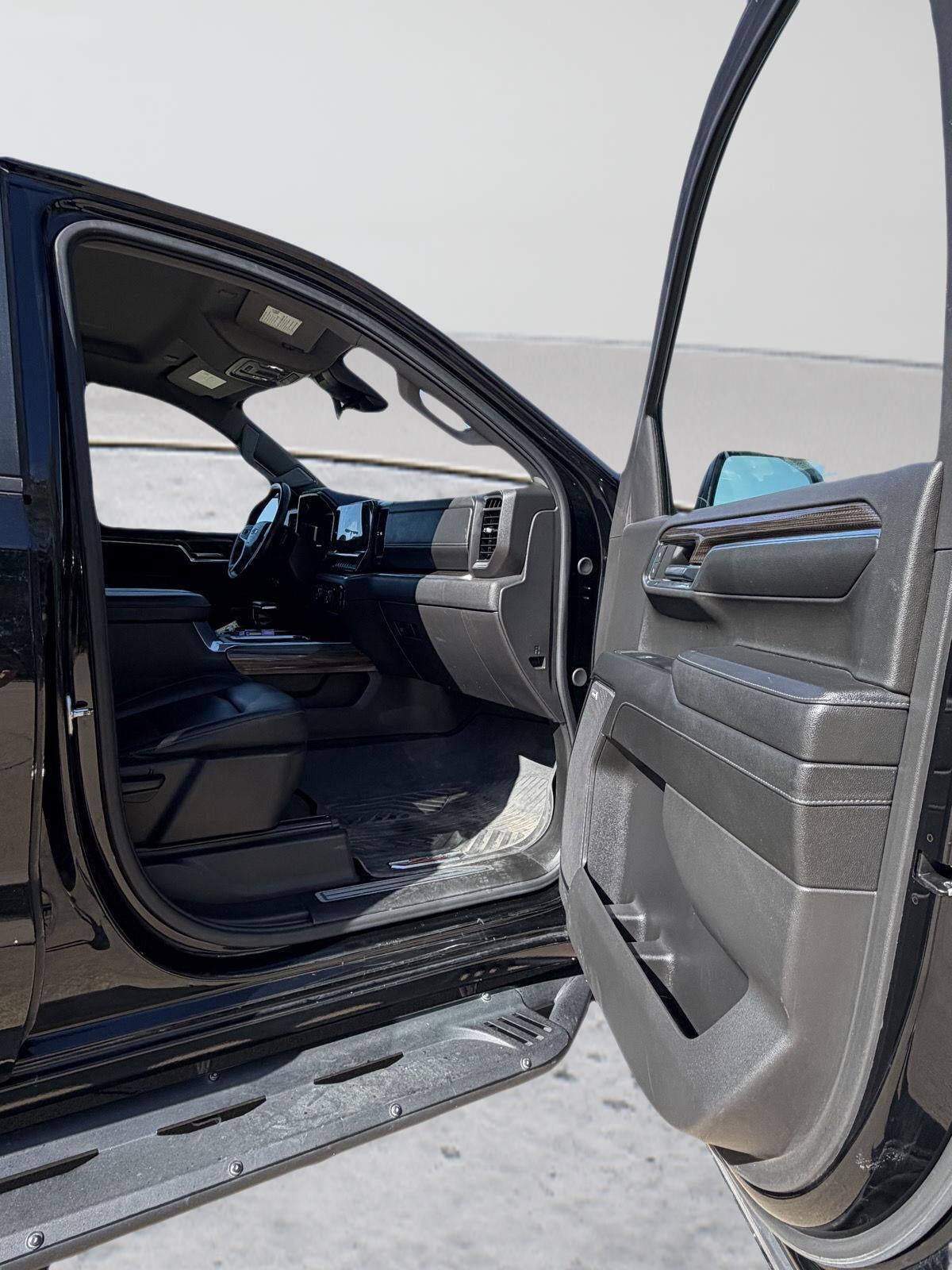 2024 Chevrolet Silverado 1500 LT Trail Boss 18