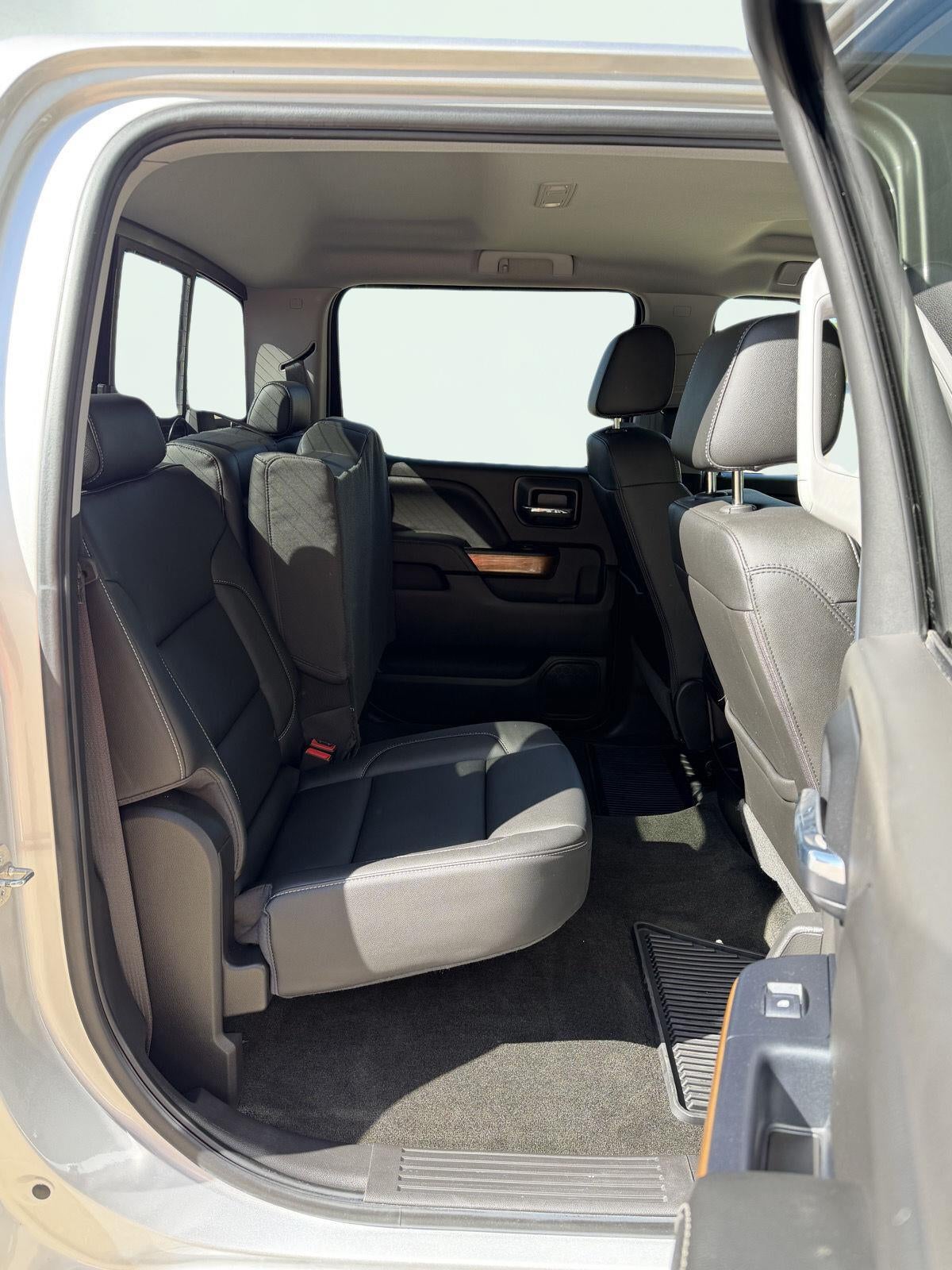 2018 Chevrolet Silverado 1500 LTZ 19
