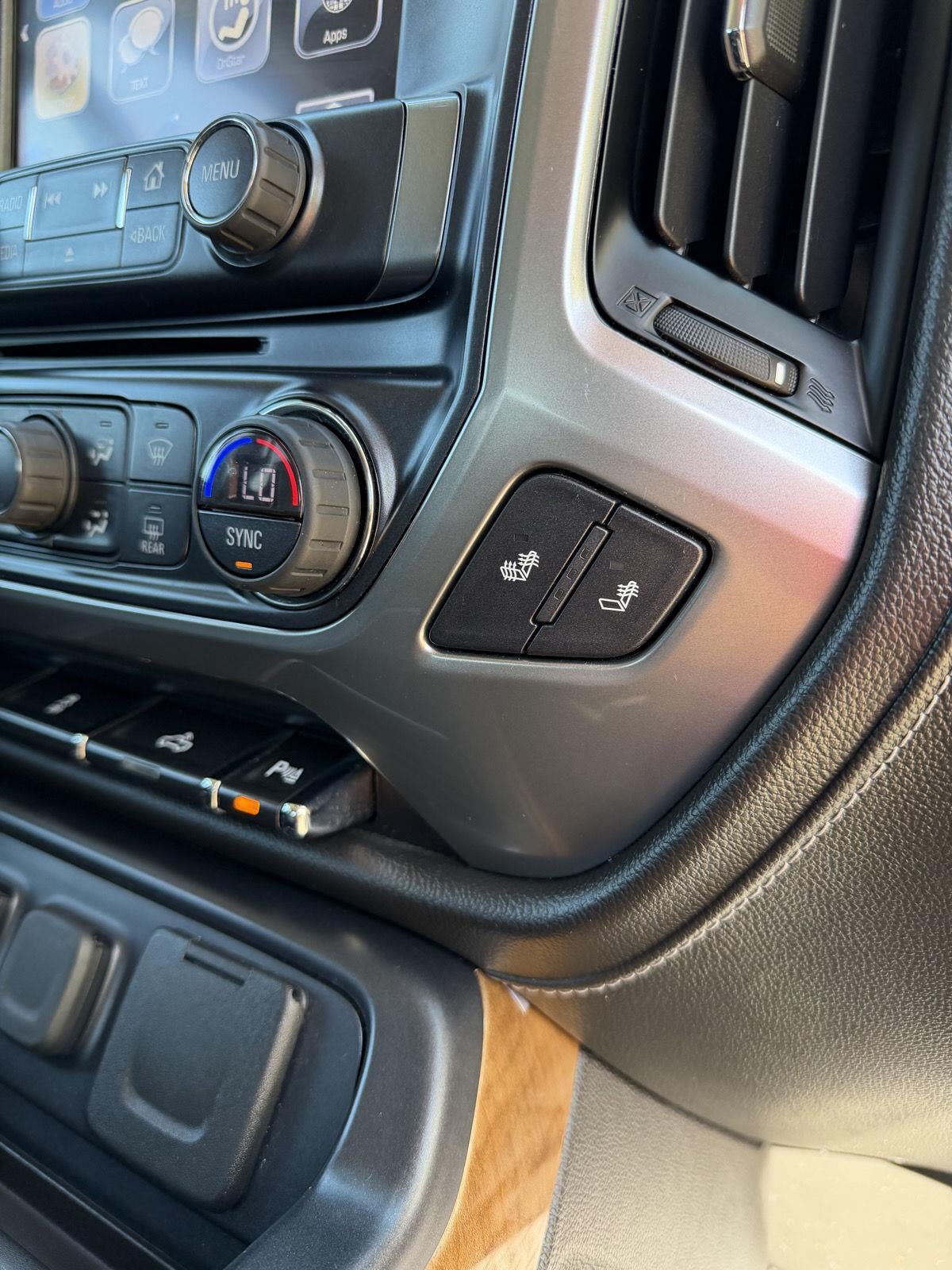 2018 Chevrolet Silverado 1500 LTZ 26