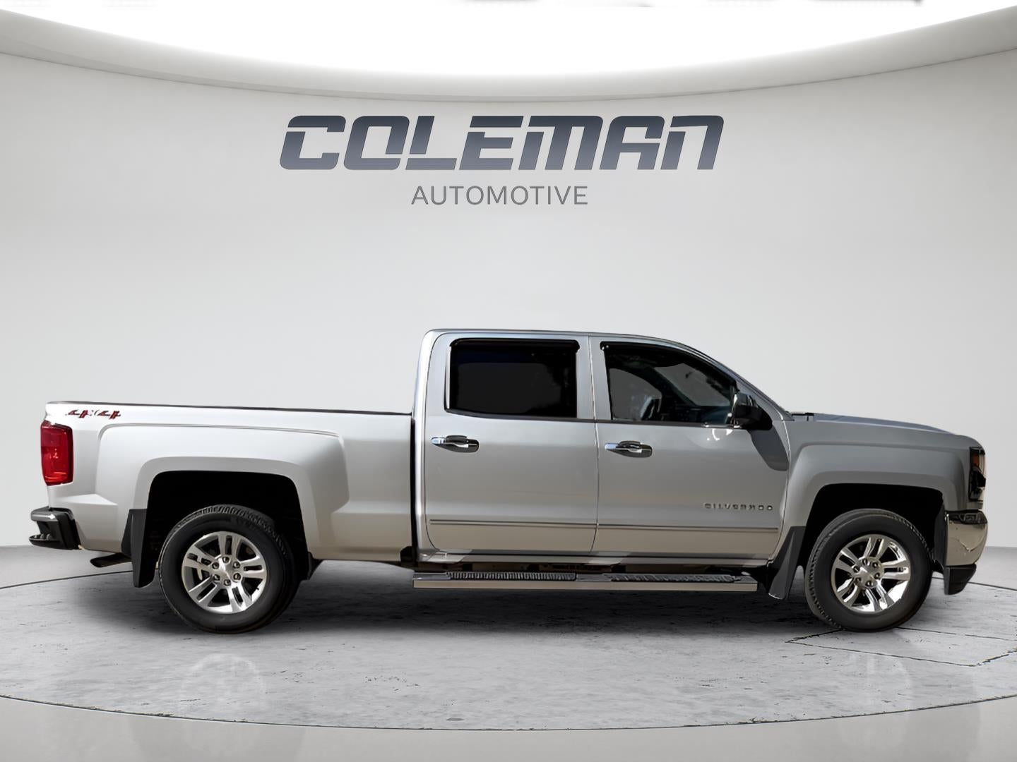 2018 Chevrolet Silverado 1500 LTZ 32