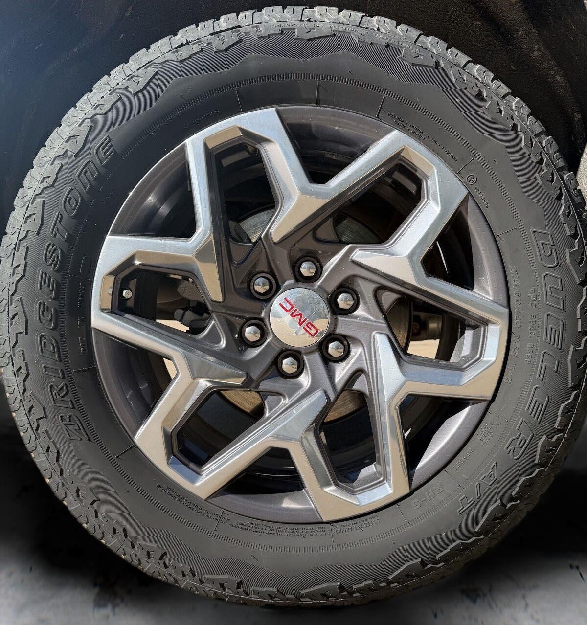2025 GMC Sierra 1500 4WD Crew Cab Short Box SLT 23
